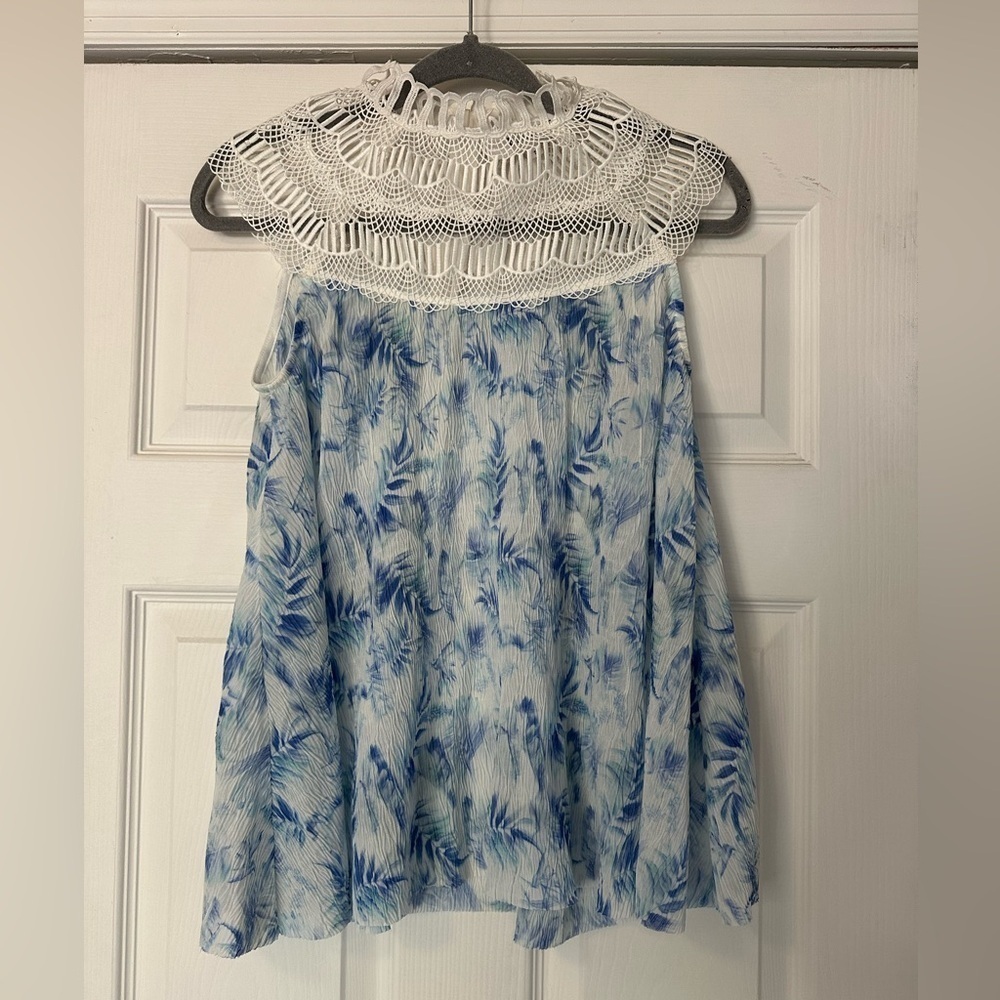 Elliatt Blue and White Sleeveless Top with Lace Neck Detail